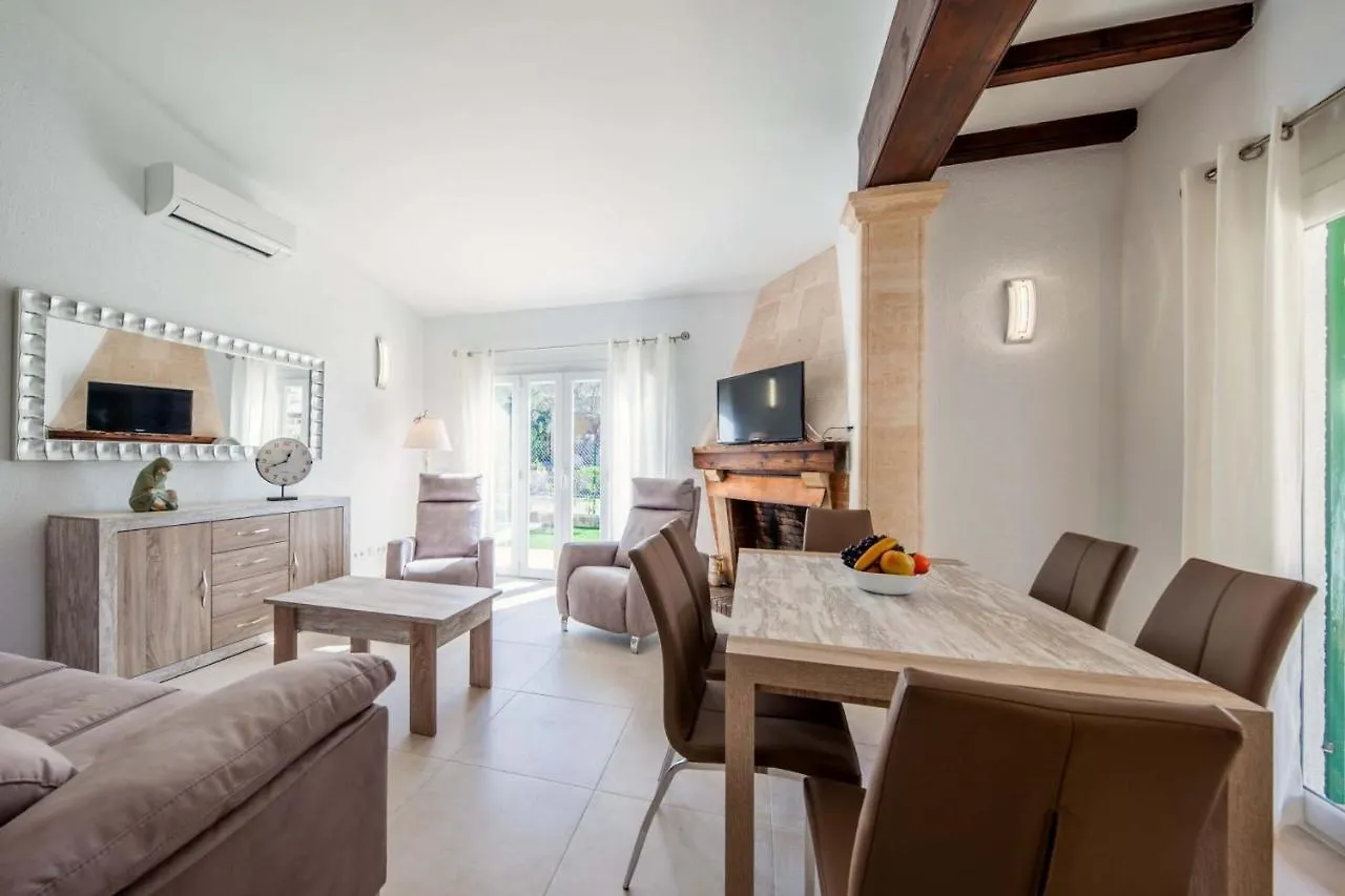 Beach Villa Can Siquier 0*, Can Picafort (Mallorca) Spain