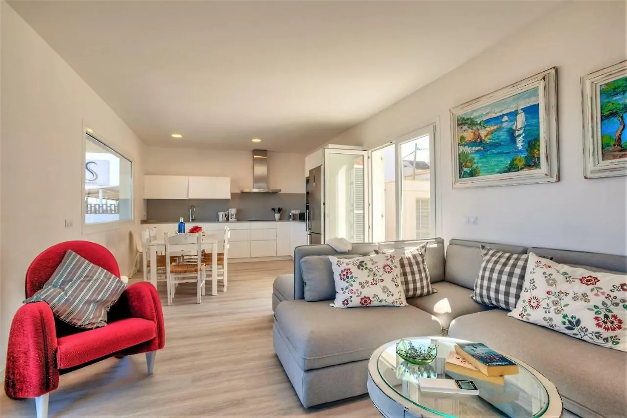 Beach Villa Can Siquier 0*, 坎皮卡福特